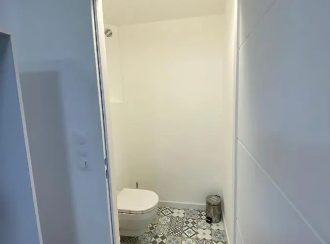 D'hôtes Indépendante De Pouzatel Proche Bonaguil Bed & Breakfast Fumel